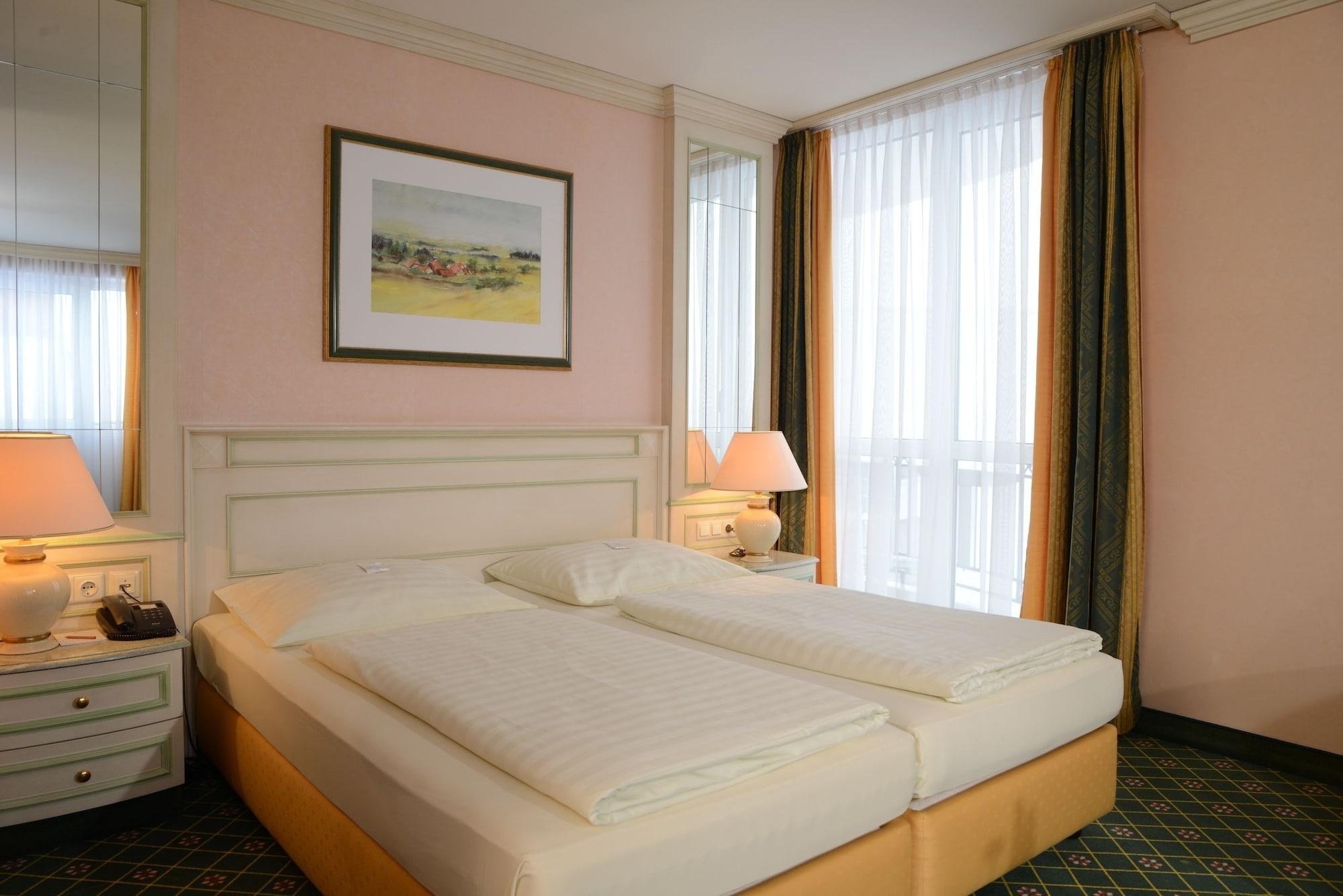The Monarch Hotel Bad Gögging Εξωτερικό φωτογραφία
