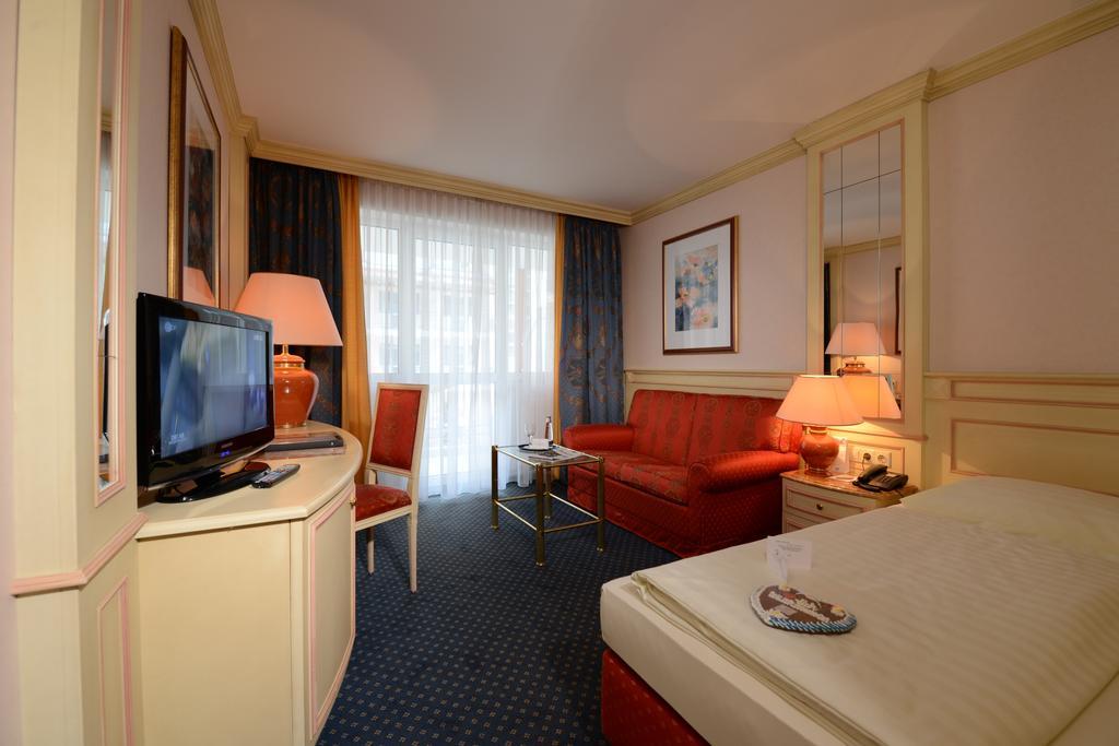 The Monarch Hotel Bad Gögging Εξωτερικό φωτογραφία